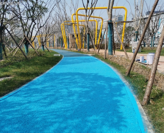 彩色沥青